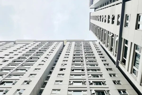 Bảo hiểm chung cư PVI bảo vệ căn hộ trước cháy nổ, trộm cướp, rủi ro bất ngờ. Mua online nhanh, không kê khai tài sản, bồi thường minh bạch.